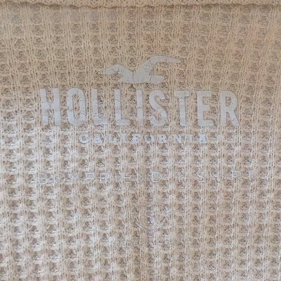 Hollister Waffle Knit Tie-Front Henley Top, Size S - Picture 4 of 5
